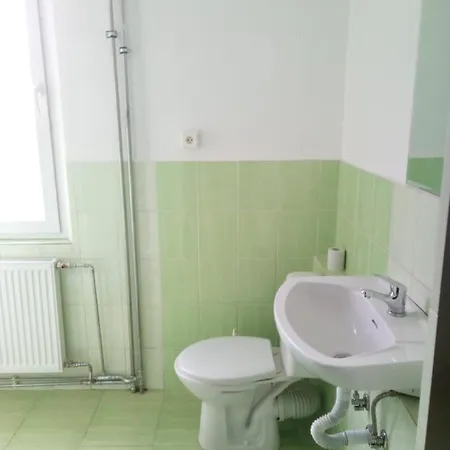 Hostal Bytovy Dum Kahan Česká Lípa