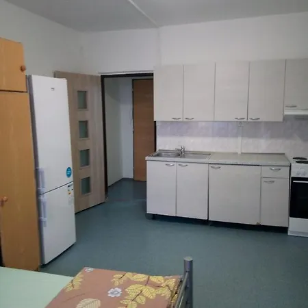 Bytovy Dum Kahan Hostal Česká Lípa